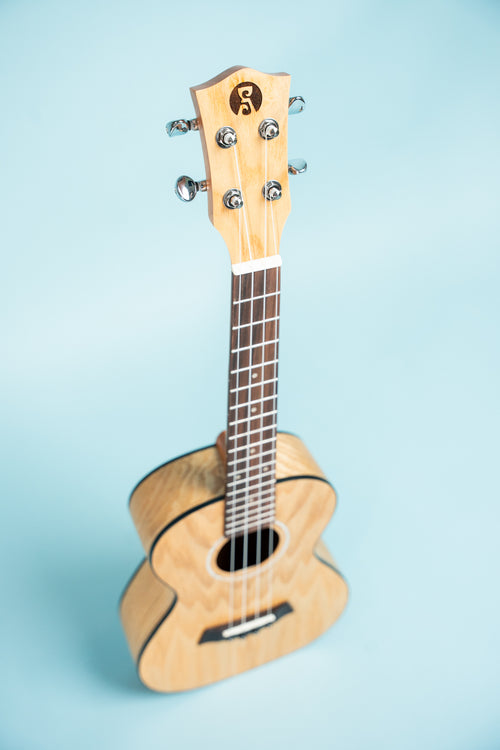 Alder Tenor Ukulele Ukulele STONEstylee